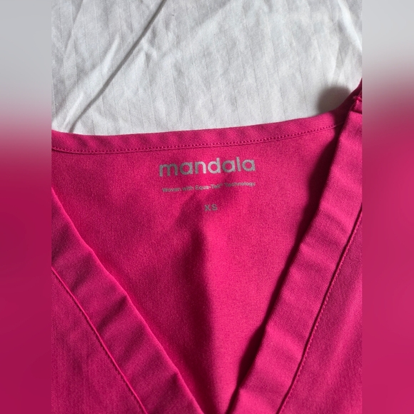 Mandala Scrub Set - Picture 5 of 7